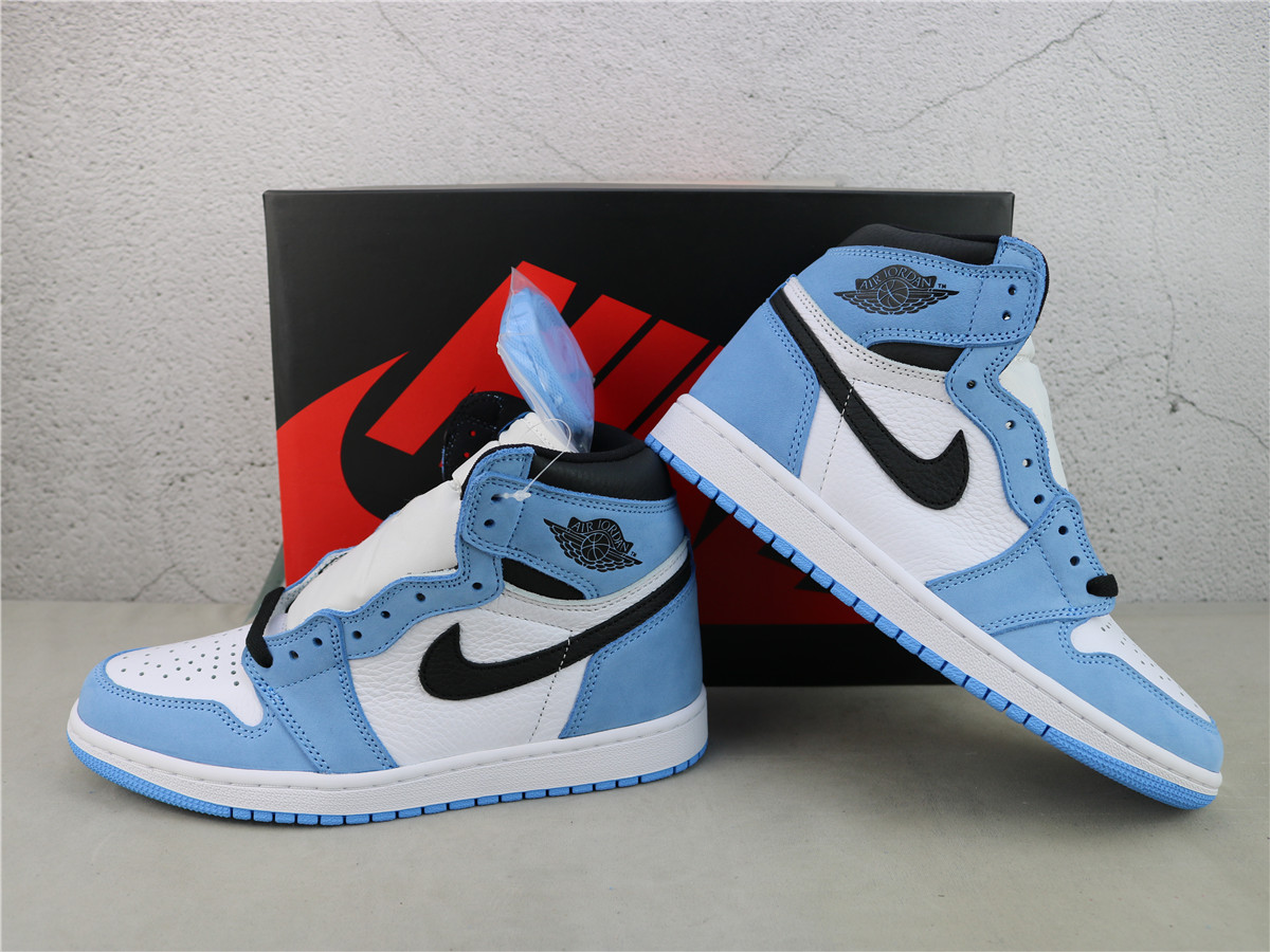 OG Batch Air Jordan 1 Retro High OG University Blue 555088-134